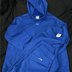Nike Sweat Suit